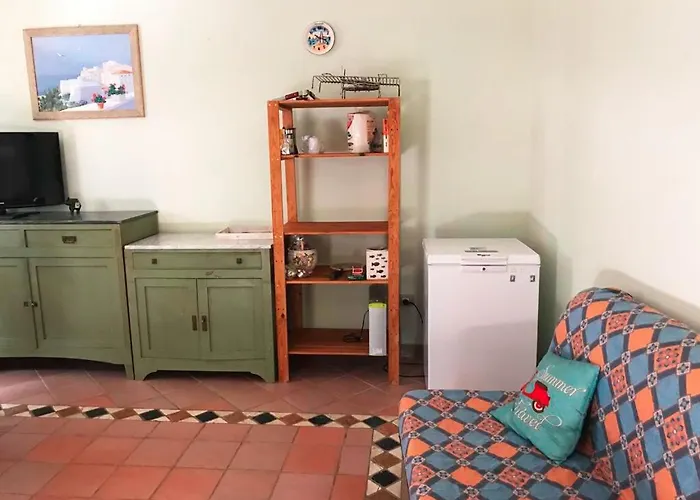 Al Mare Circondata Dal Tatil Evi Carloforte (Isola di San Pietro)